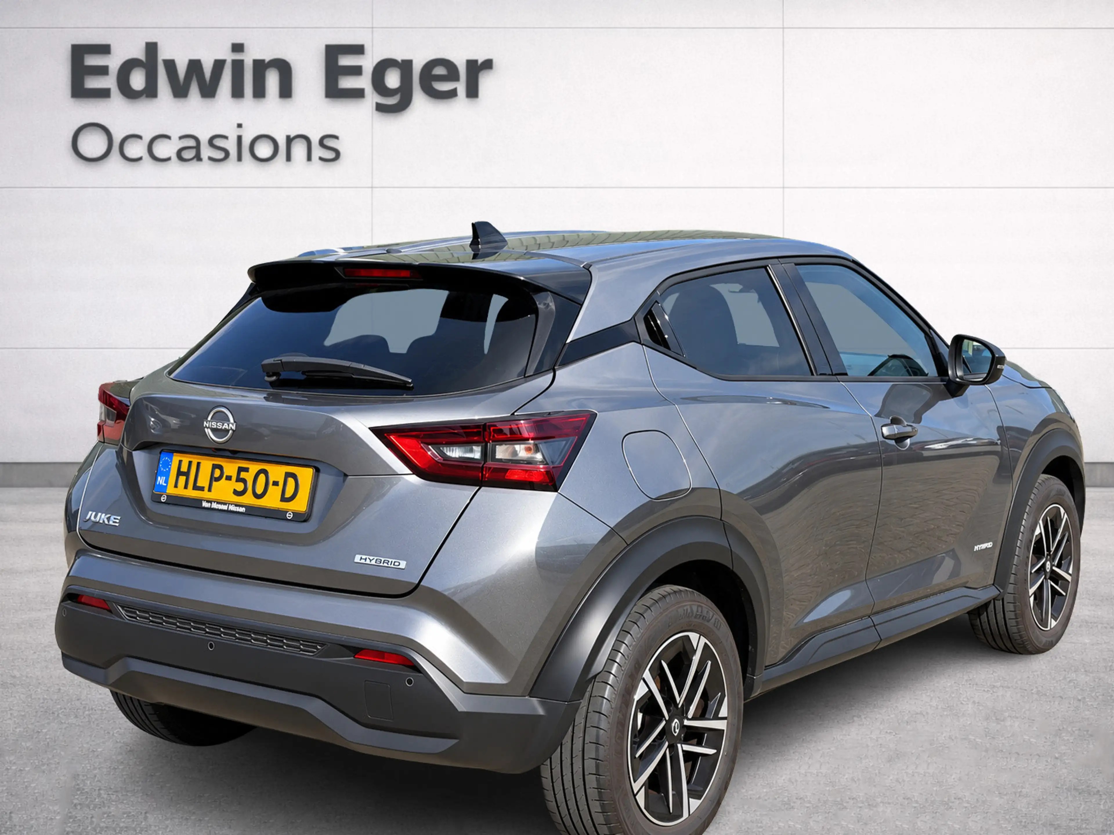 Nissan Juke 1.6 Hybrid N-Connecta, Automaat — photo 7