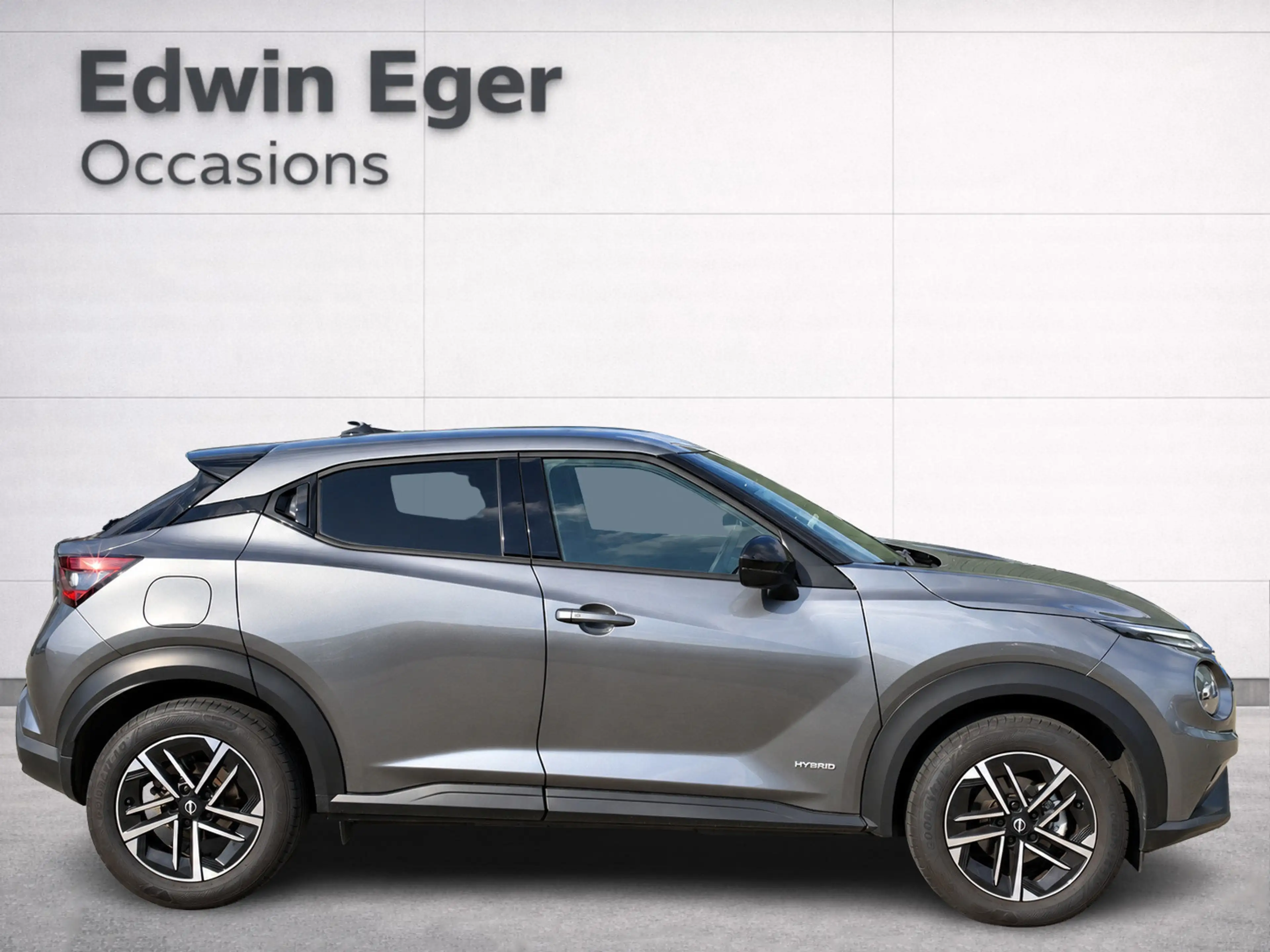 Nissan Juke 1.6 Hybrid N-Connecta, Automaat — photo 5
