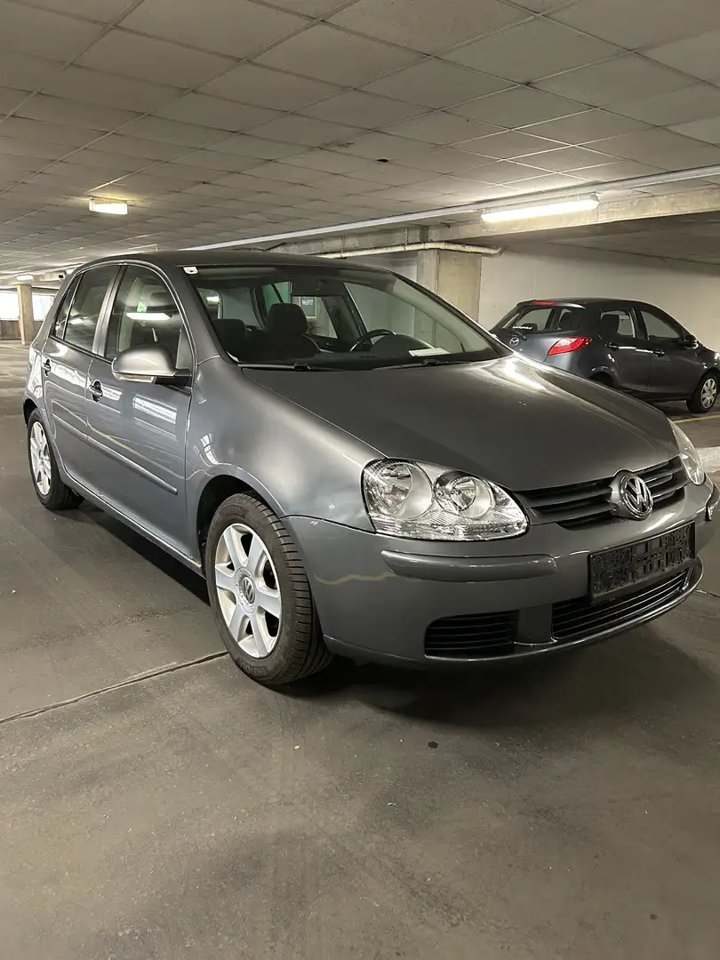 Volkswagen Golf Comfortline 1,4 **PICKERL BIS 4/26+4M** - 1