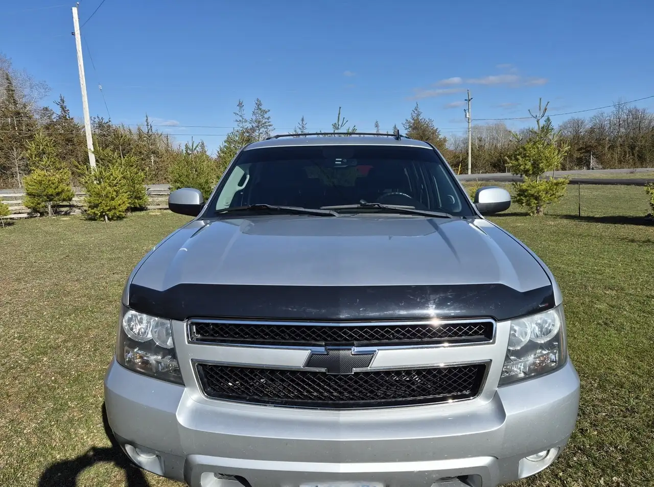 Chevrolet Suburban снимка Chevrolet Suburban