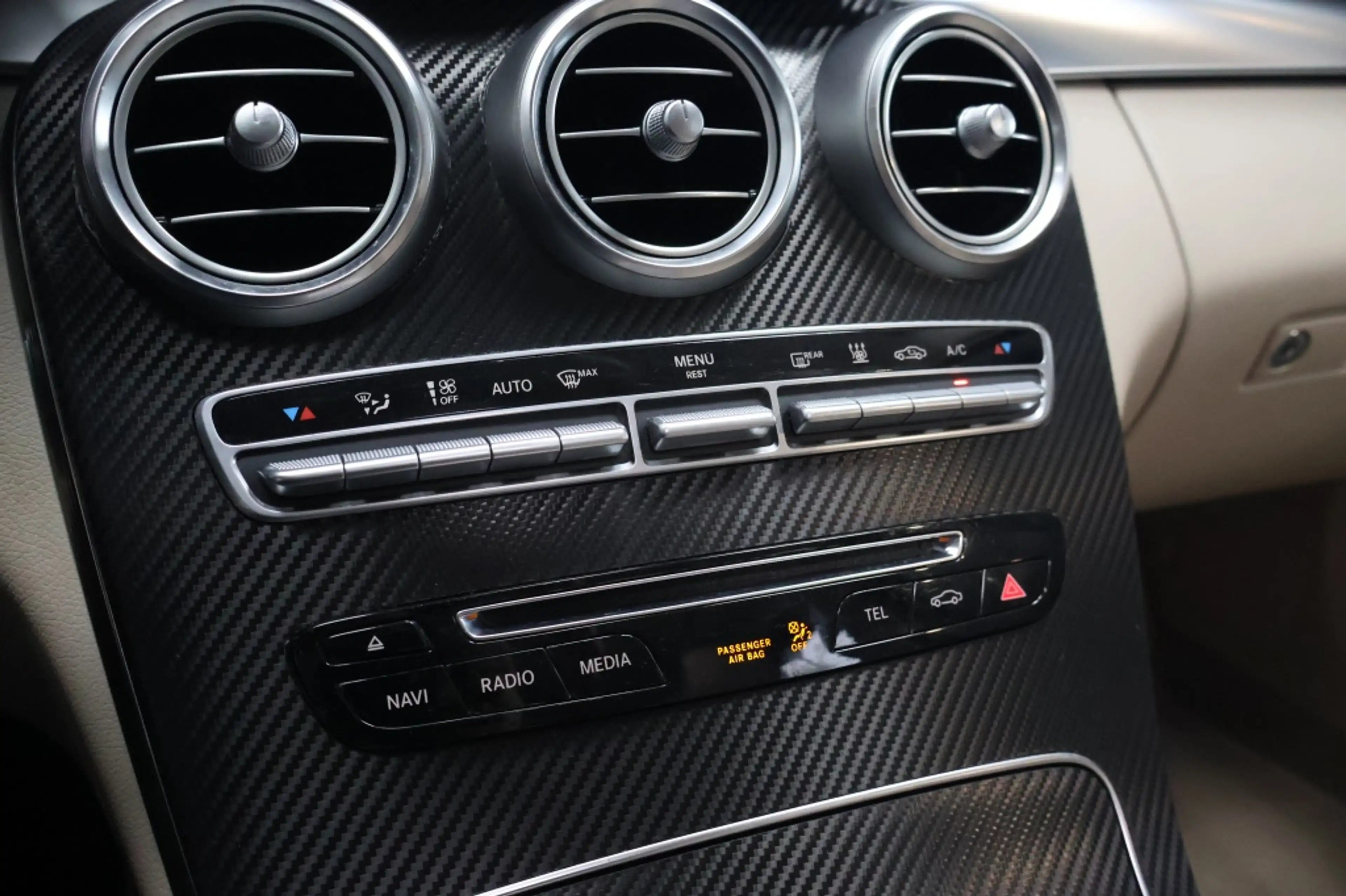 Mercedes-Benz C 300 Estate Prestige AMG | Standkachel | Panoramadak | — photo 30