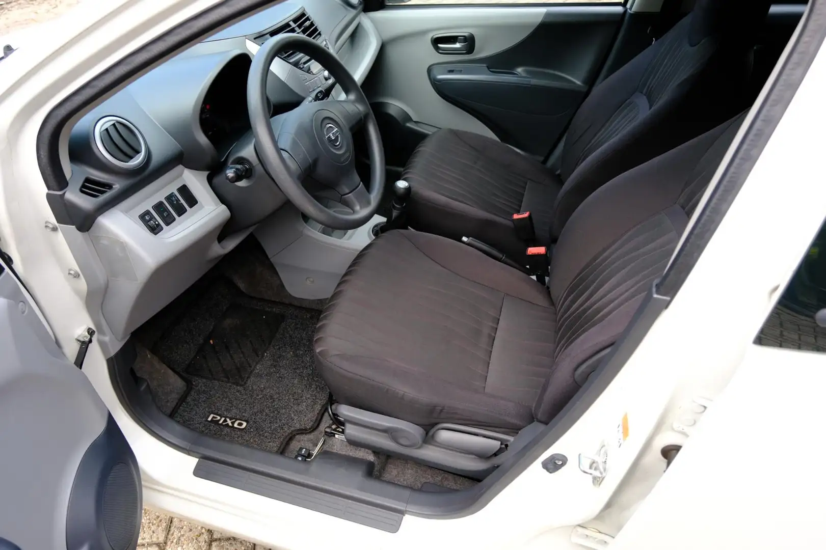 Nissan Pixo 1.0 Look 5-drs Airco|LMV Wit - 2