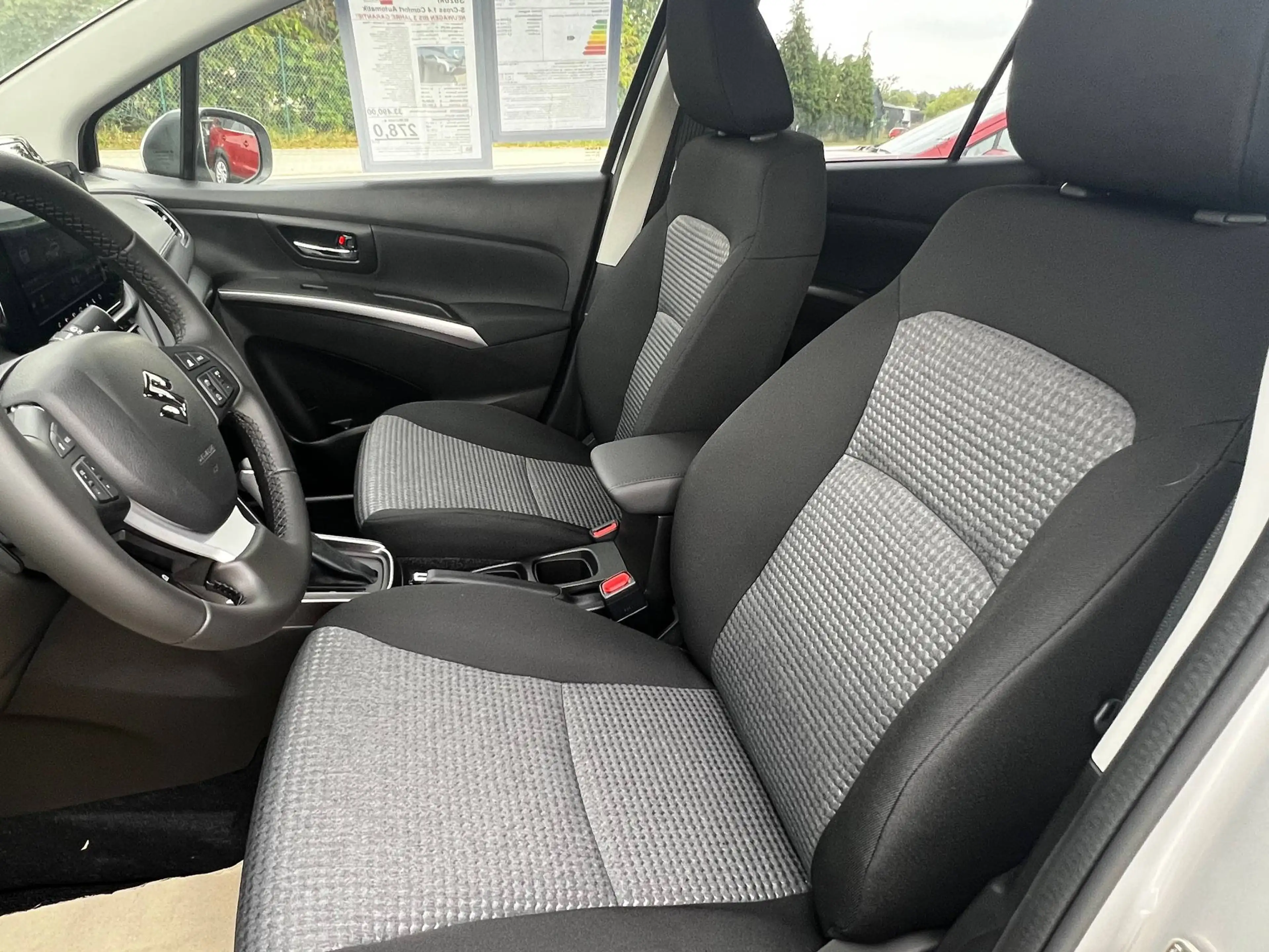 Suzuki S-Cross S-Cross 1.4 Hybrid Automatik Comfort 4x2 — photo 9