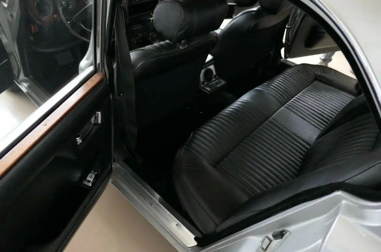 Jaguar XJ12 Serie 1, foto 8