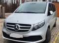 Mercedes-Benz V 220 V 220 d Kombi lang Basis Aut. Basis Silber - thumbnail 1