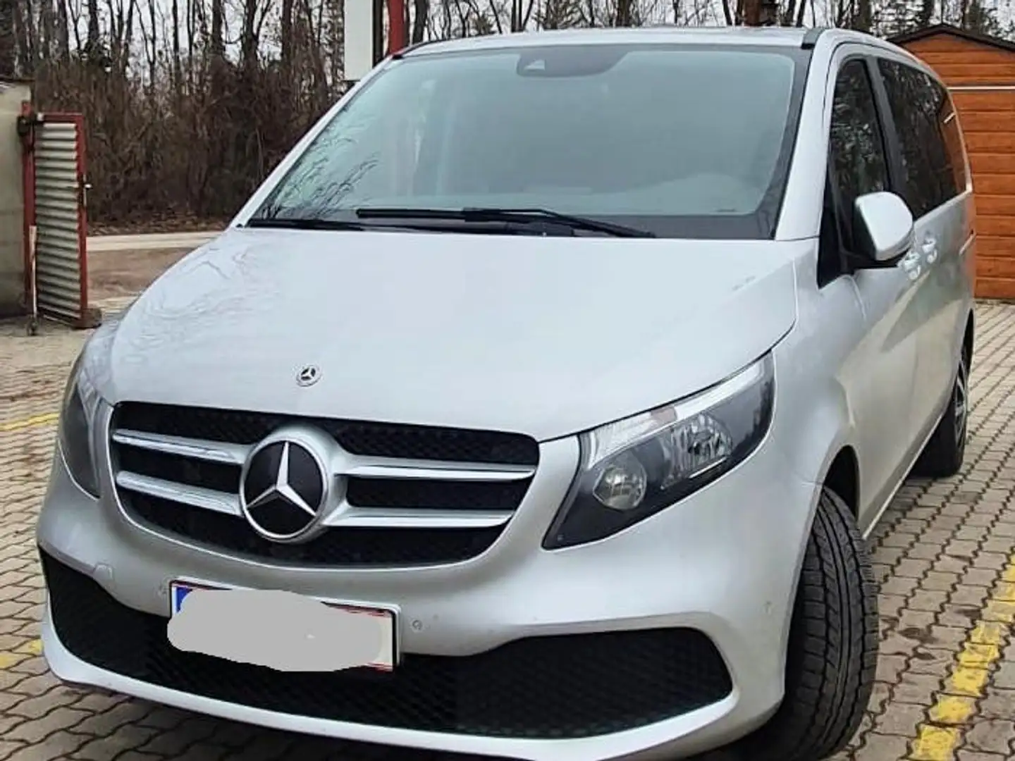 Mercedes-Benz V 220 V 220 d Kombi lang Basis Aut. Basis Silber - 1