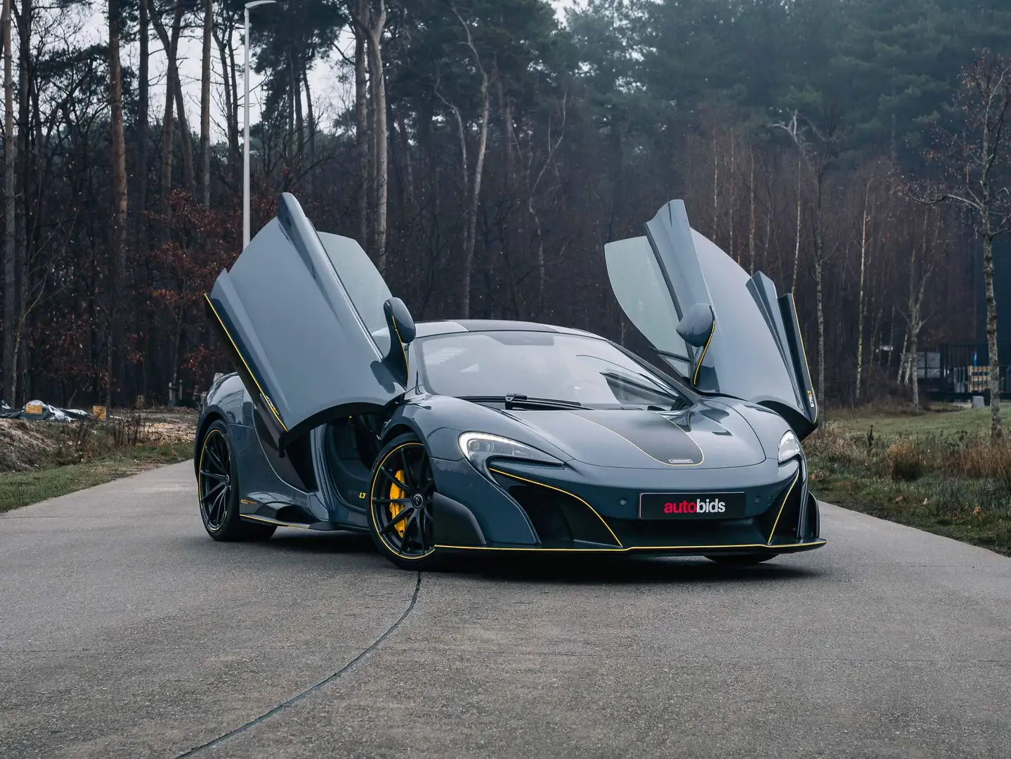 McLaren 675LT 1 of 500 Full PPF Grau - 2