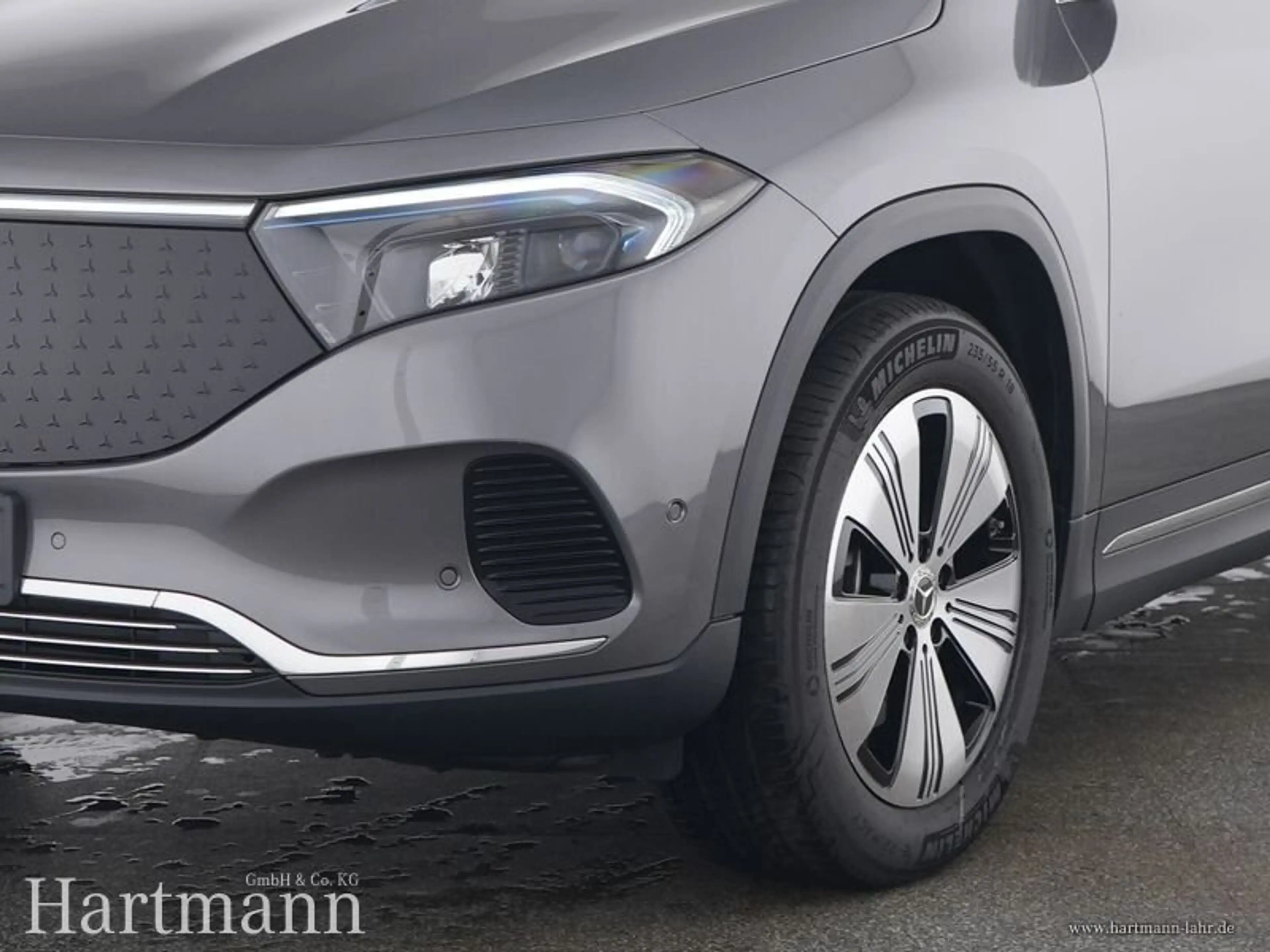 Mercedes-Benz EQA 300 EQA 300 4MATIC Progressive Advanced LED Kamera — photo 3