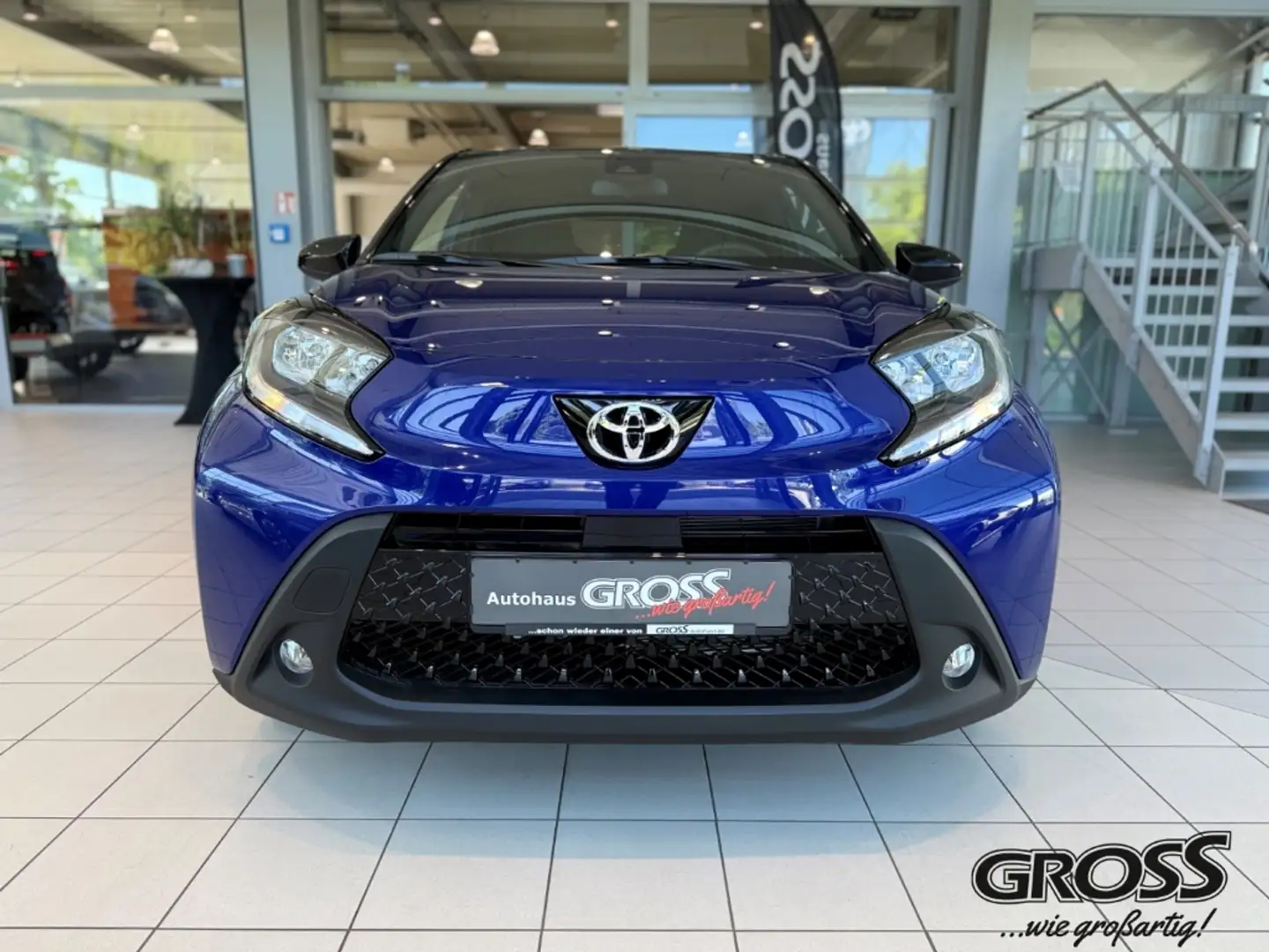 Toyota Aygo X Team D 1.0 VVT-i Apple CarPlay Android Auto Musiks Blau - 2