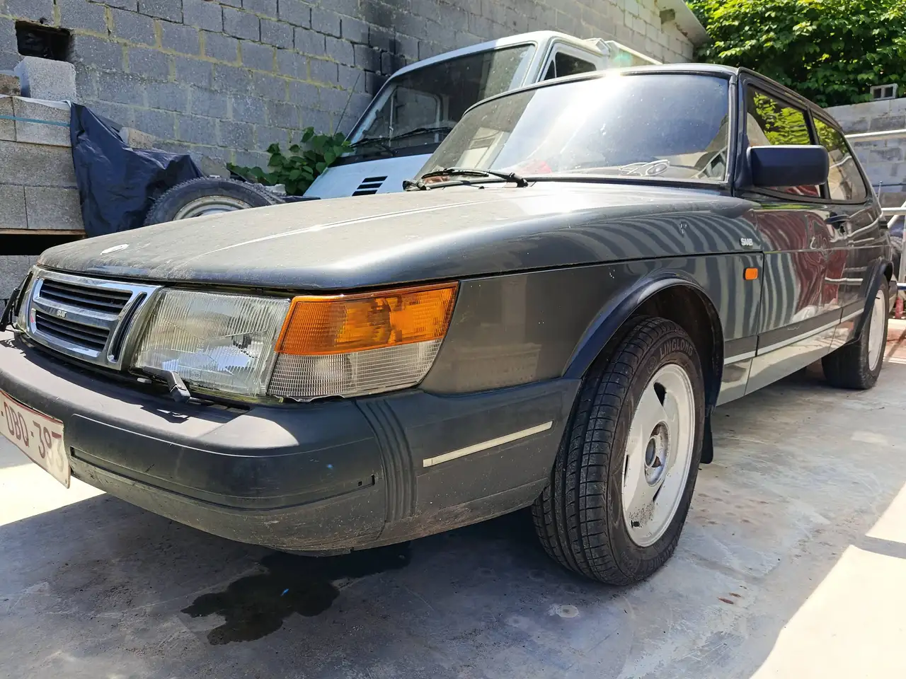 Saab 900 16v, foto 1