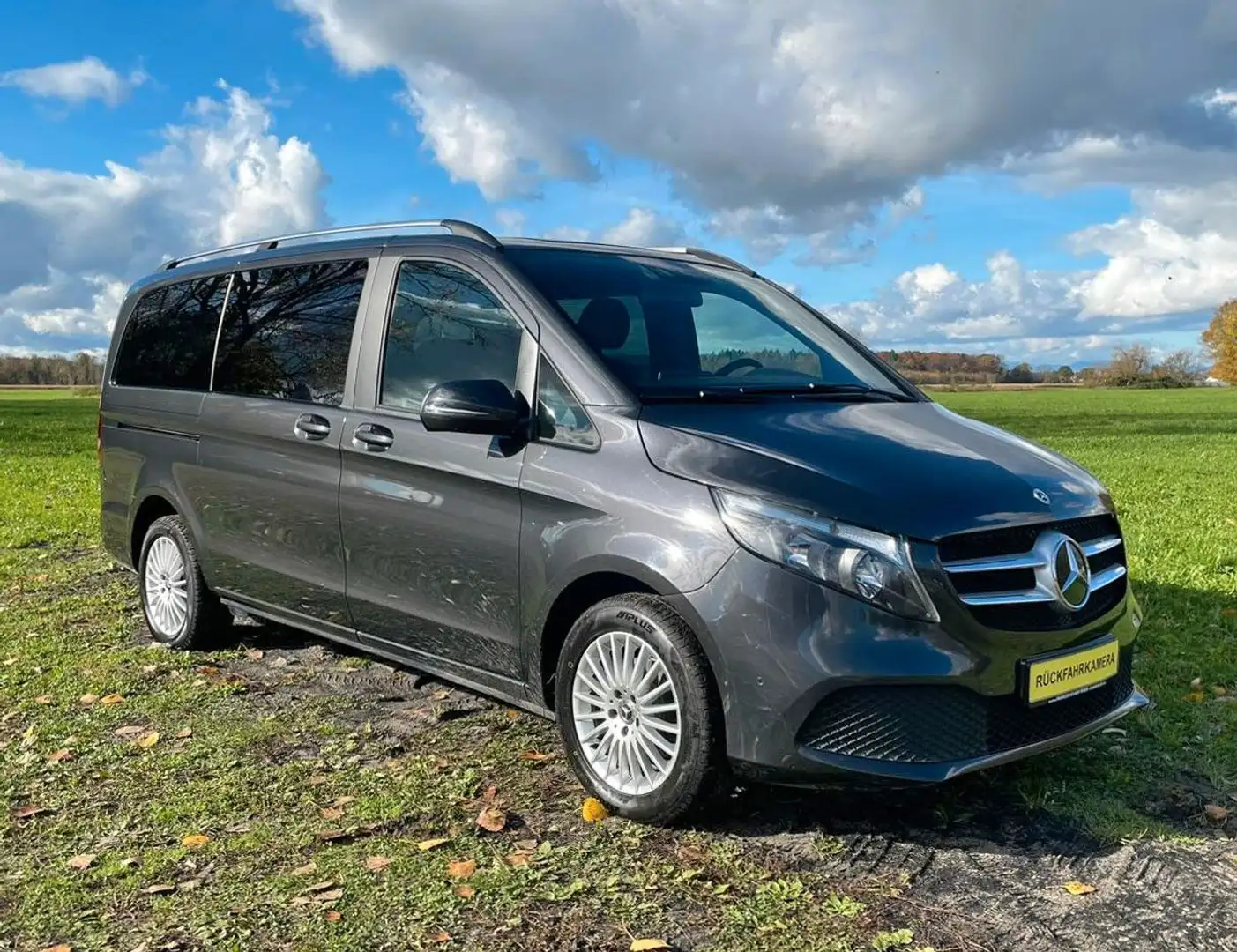 Mercedes-Benz V 220 d RISE lang / 7-SITZE / AHK / APPLE CARPLAY Grijs - 2