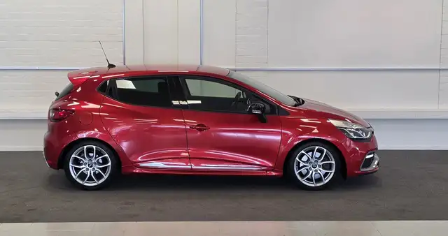 Renault Clio view 5