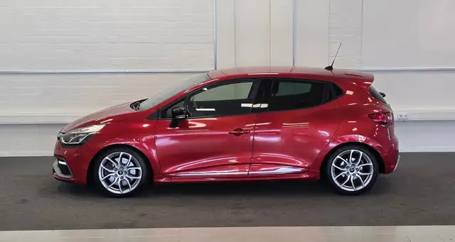 Renault Clio view 3