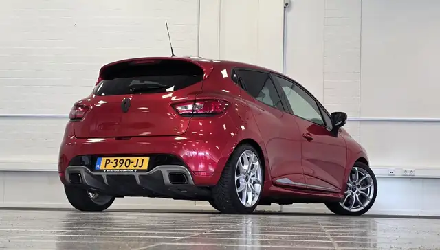Renault Clio view 7