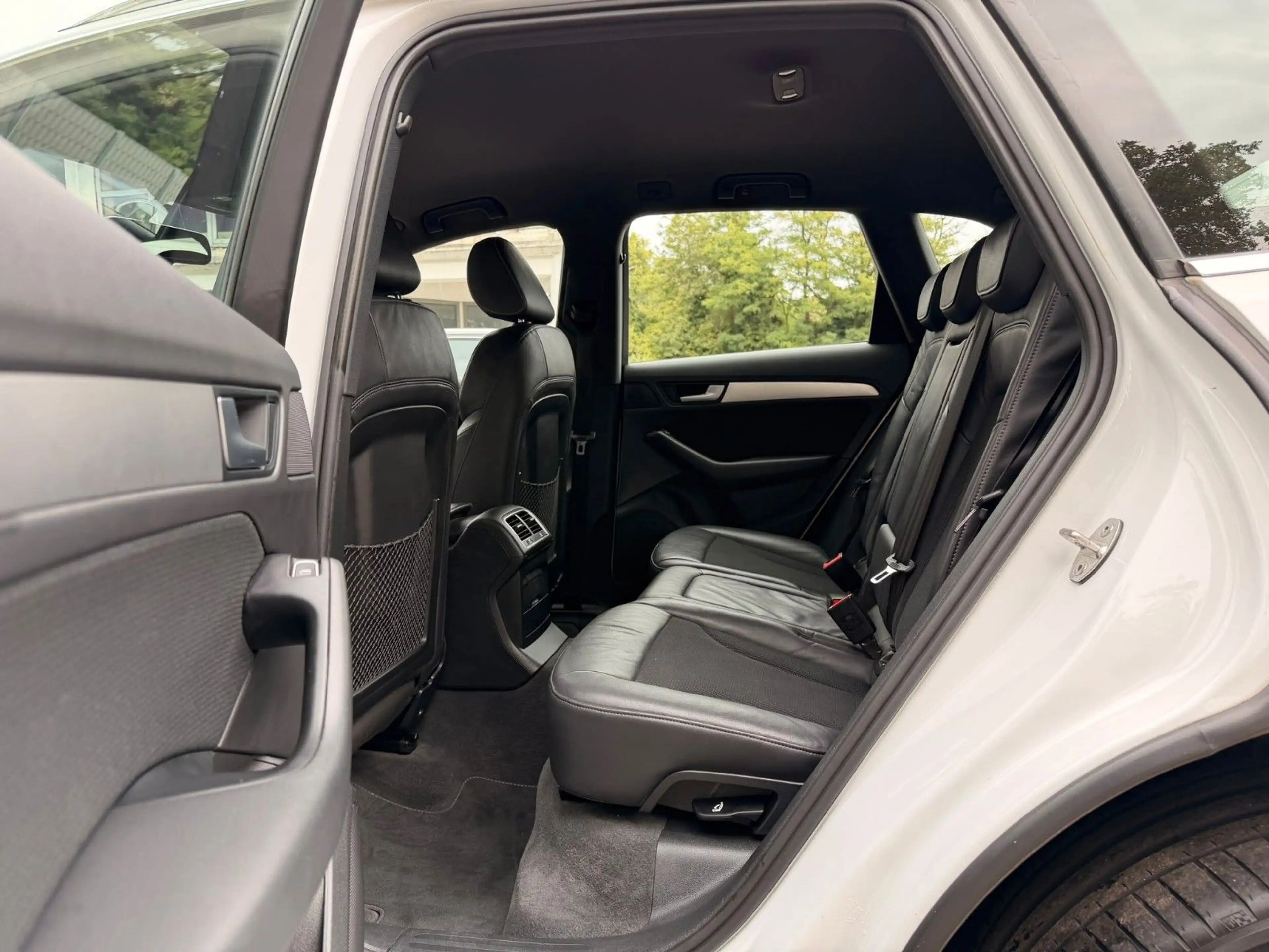 Audi Q5 3.0 TDI Quattro S-Line — photo 12