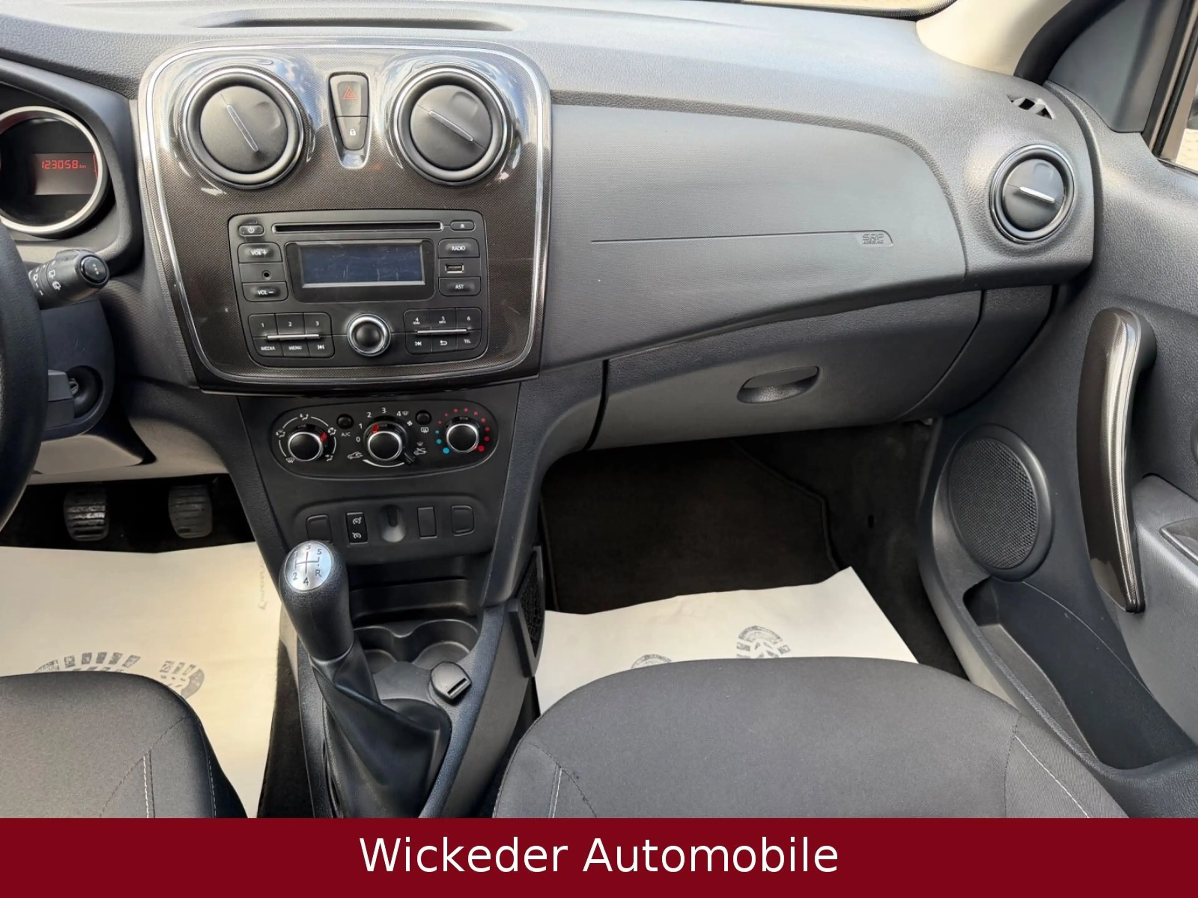 Dacia Logan MCV II Kombi Laureate/Tüv Neu/Klima — photo 12