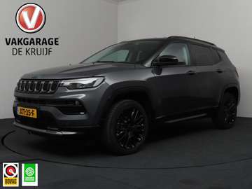 4xe 240 Plug-in Hybrid Electric S | ACC | LED | Ca