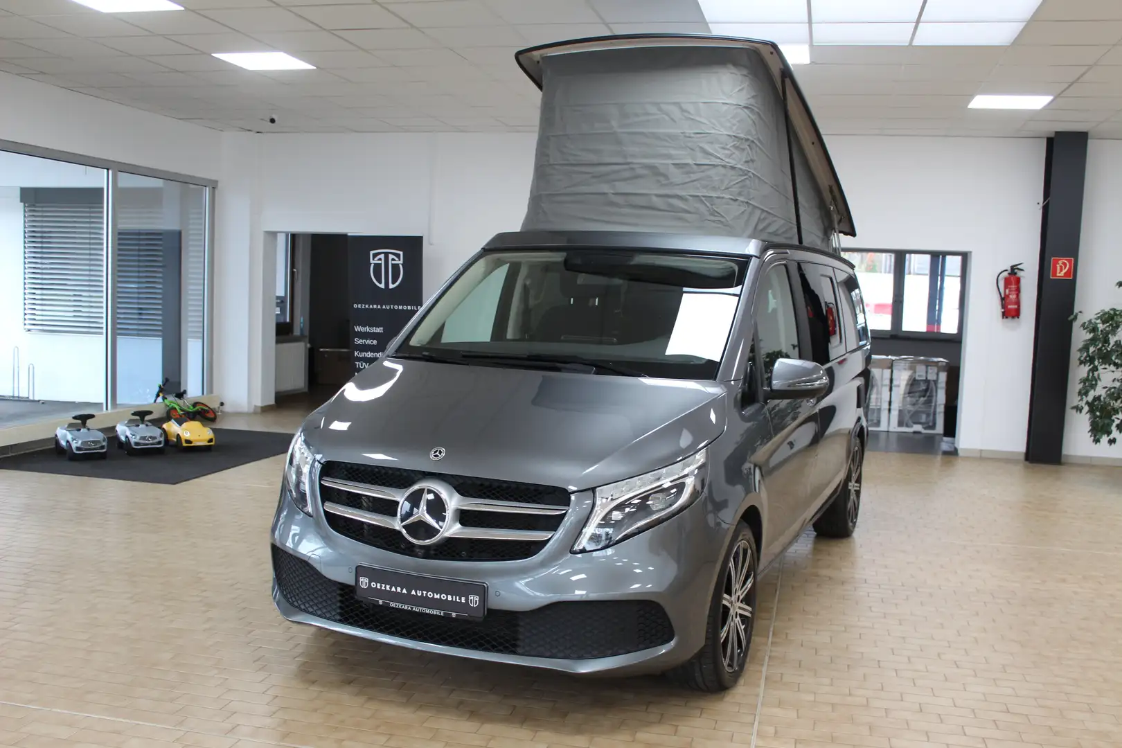 Mercedes-Benz Marco Polo V 300 Marco Polo Edition Küche 6-Sitze SHD AHK Gris - 2