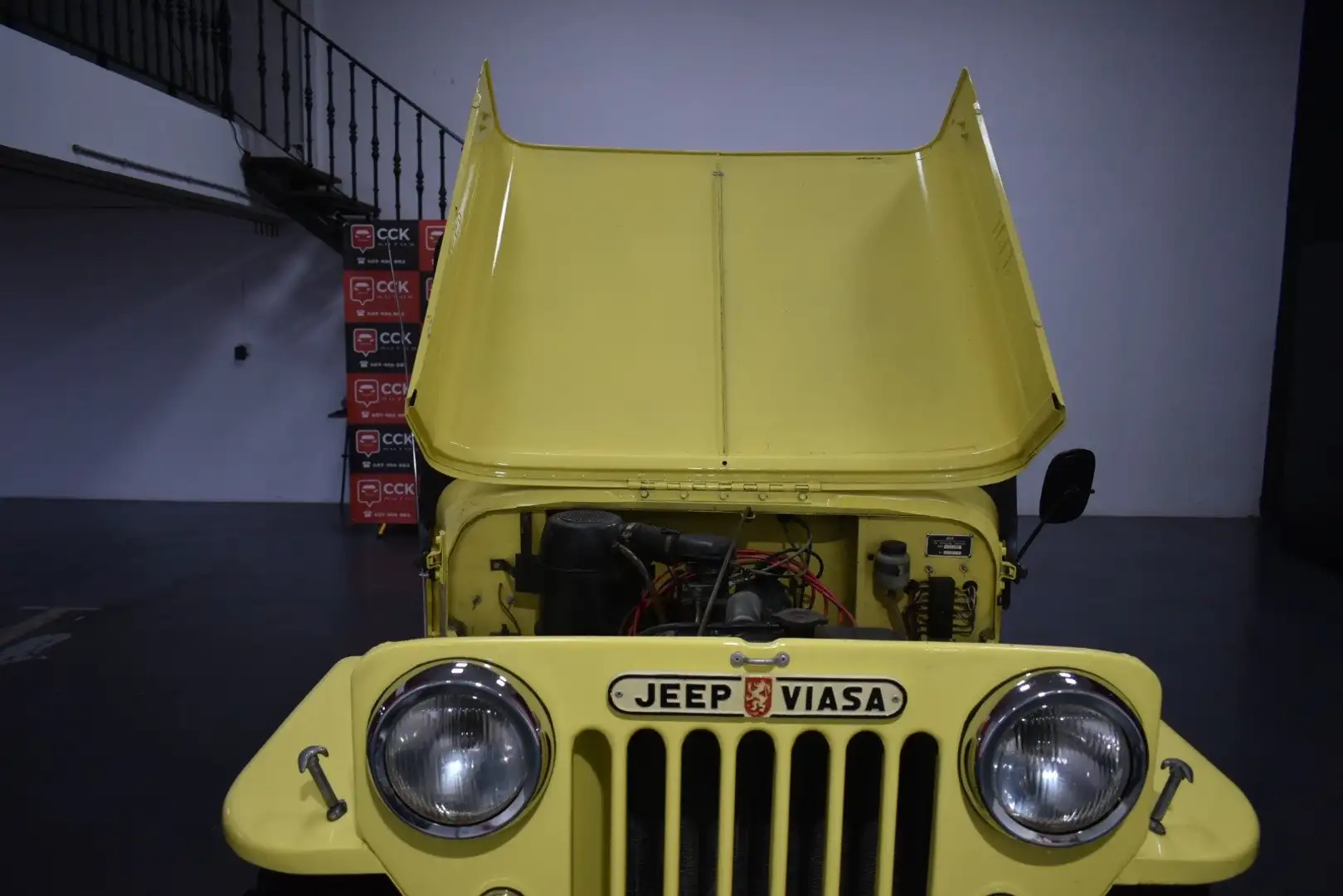 Jeep Willys Viasa Hurricane 4 (1968) Giallo - 2