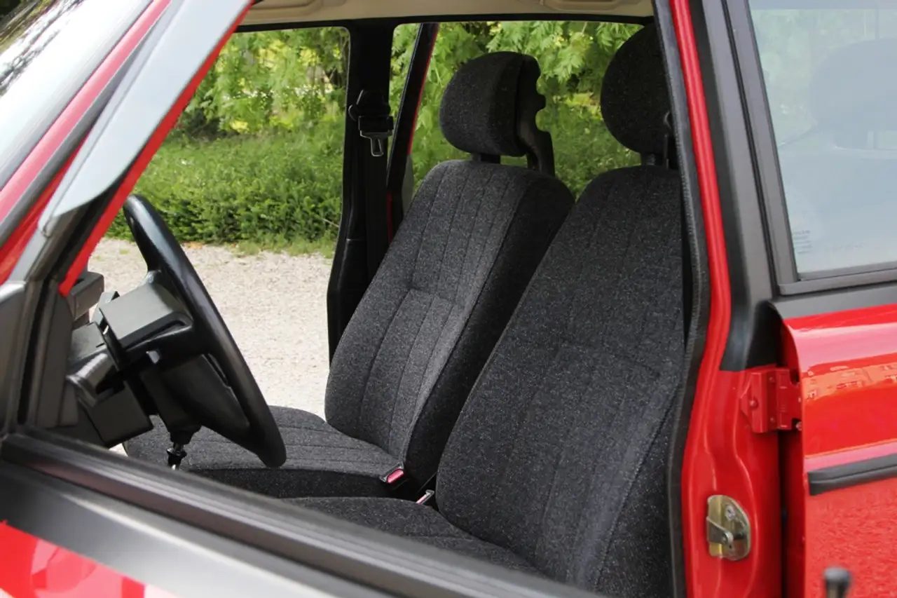 Volvo 240 2.0i Polar Original paint / 401 pictures online, foto 8