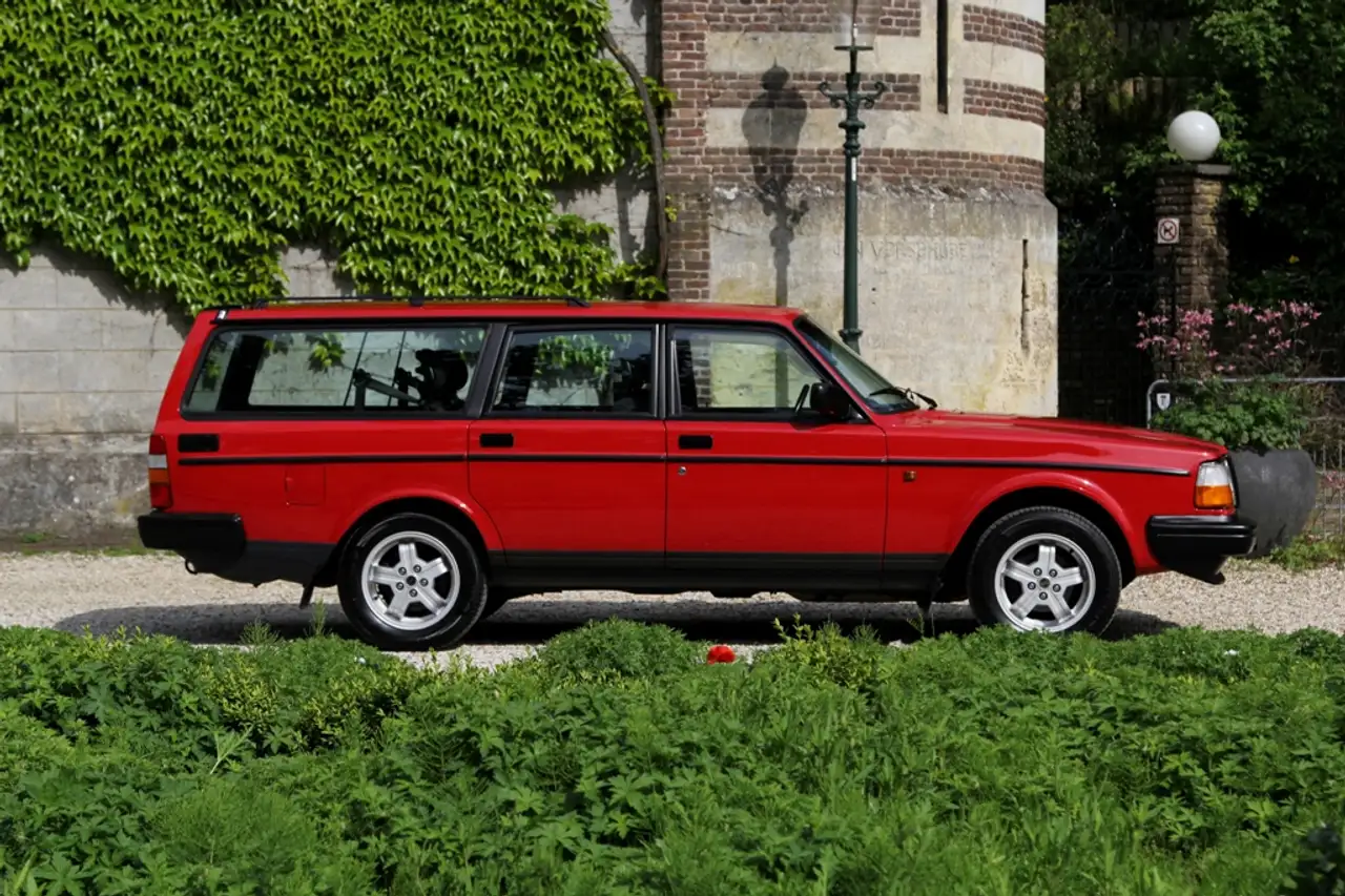 Volvo 240 2.0i Polar Original paint / 401 pictures online, foto 5