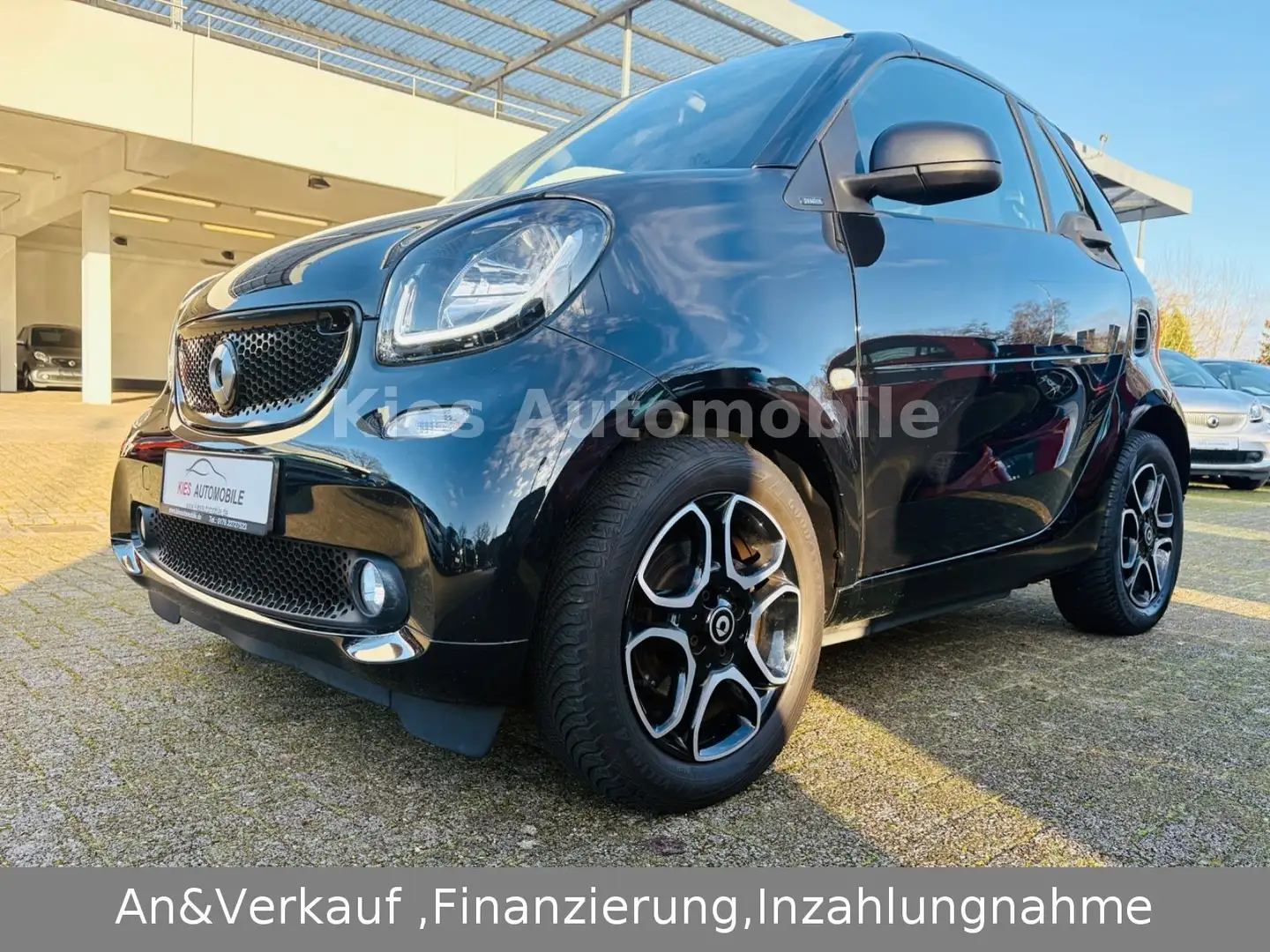 smart forTwo Cabrio Passion 90Ps AUTOM/NAVI/SITZH/KLIM Noir - 1