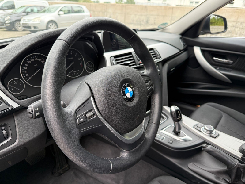 BMW 328 i F30 Limousine | 1. Hand | Rarität — photo 15