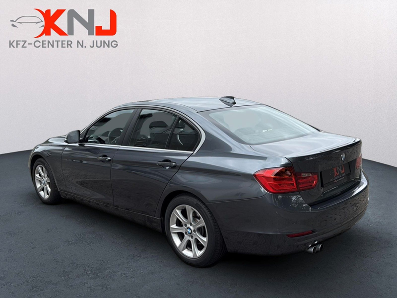 BMW 328 i F30 Limousine | 1. Hand | Rarität — photo 2