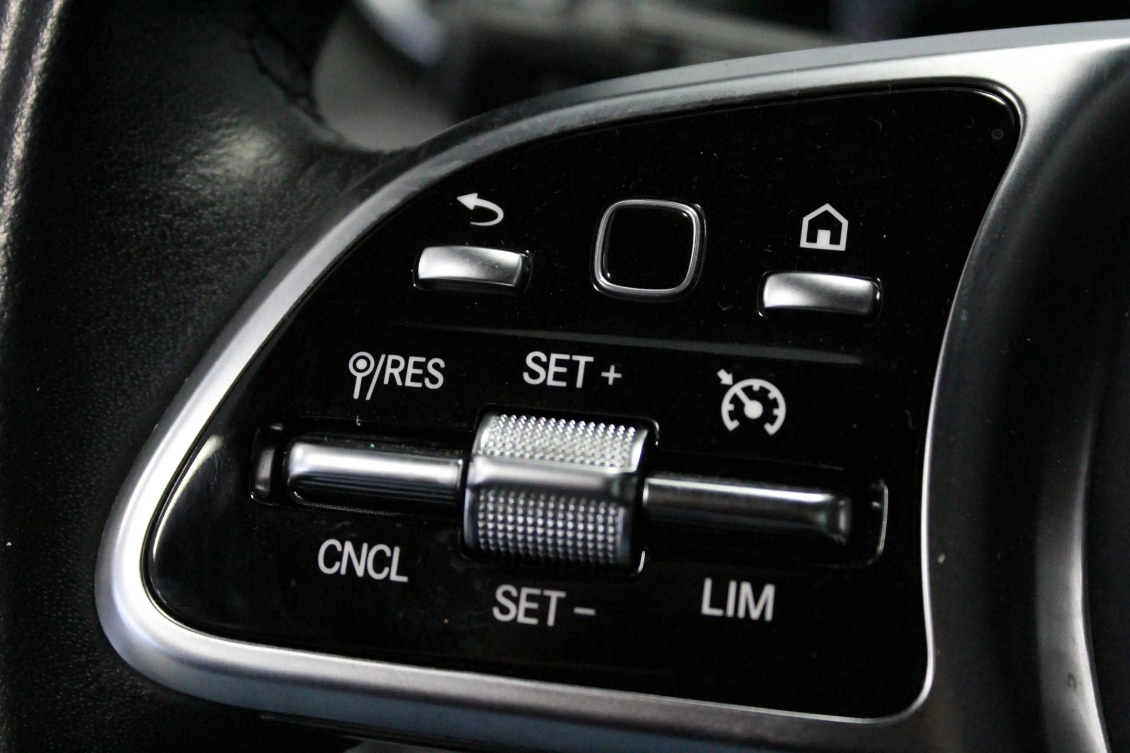 Mercedes-Benz GLA 250 e Progressive | NL-AUTO+N.A.P! | CLIMA | CAMERA | — photo 20