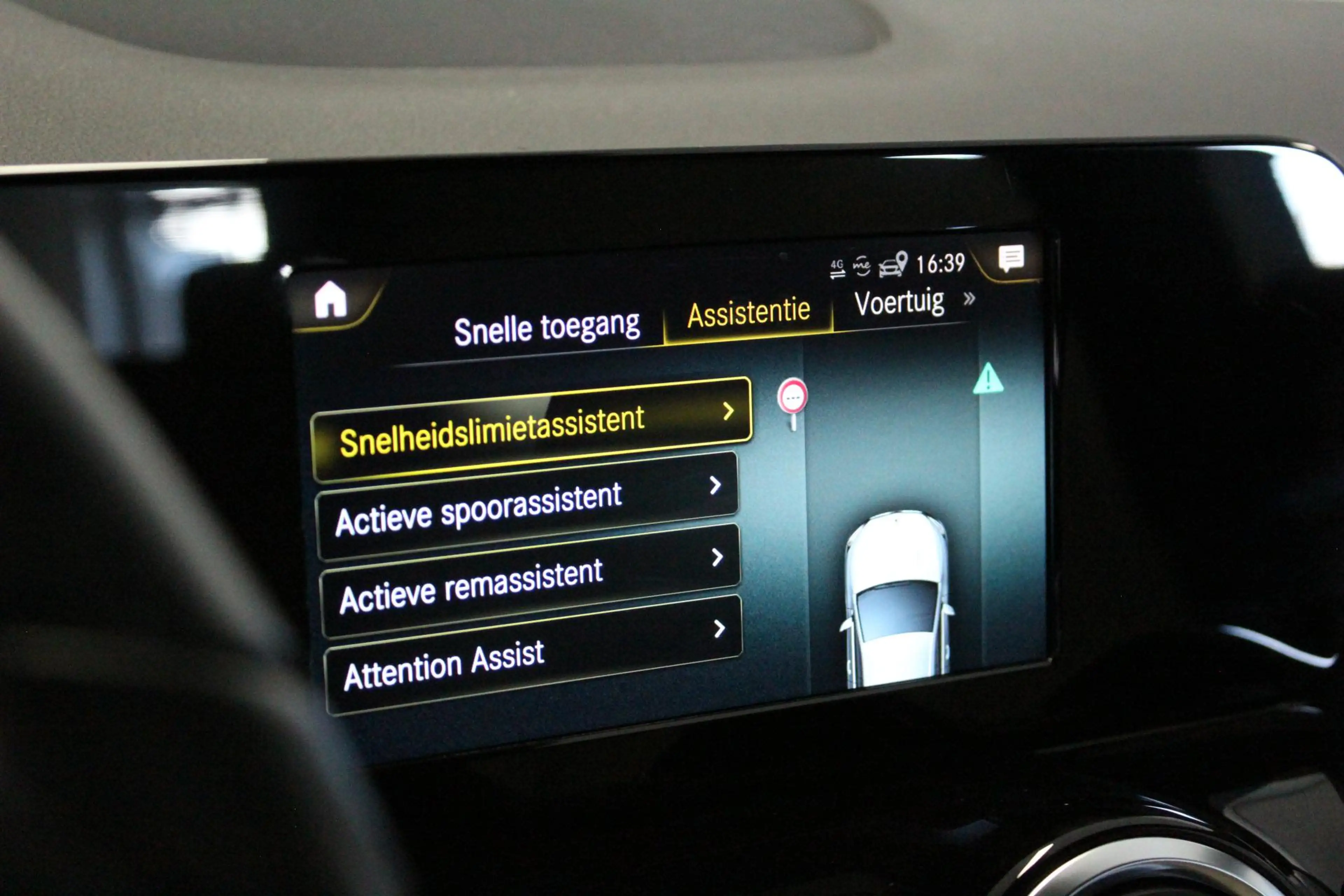 Mercedes-Benz GLA 250 e Progressive | NL-AUTO+N.A.P! | CLIMA | CAMERA | — photo 28
