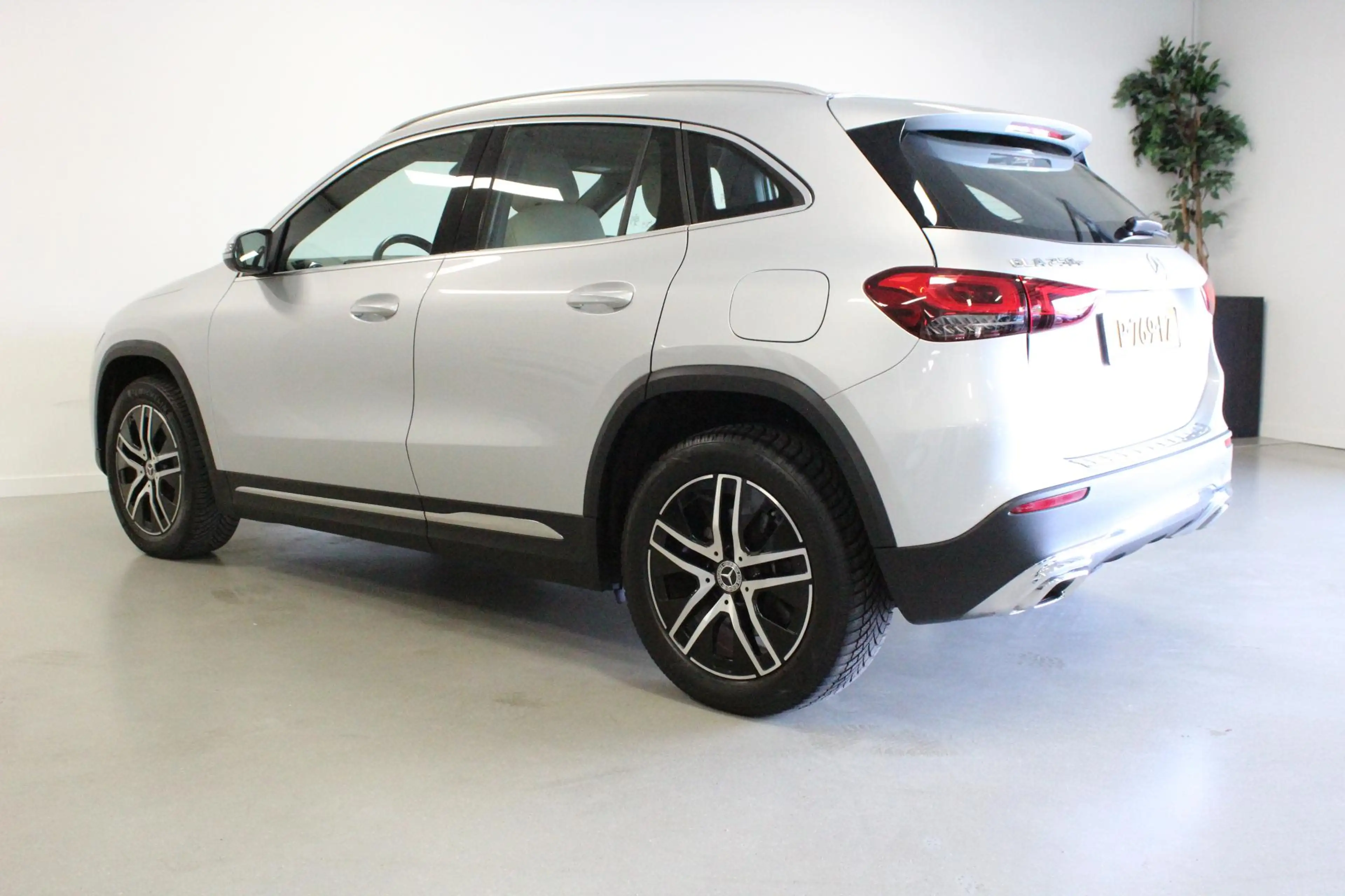 Mercedes-Benz GLA 250 e Progressive | NL-AUTO+N.A.P! | CLIMA | CAMERA | — photo 6