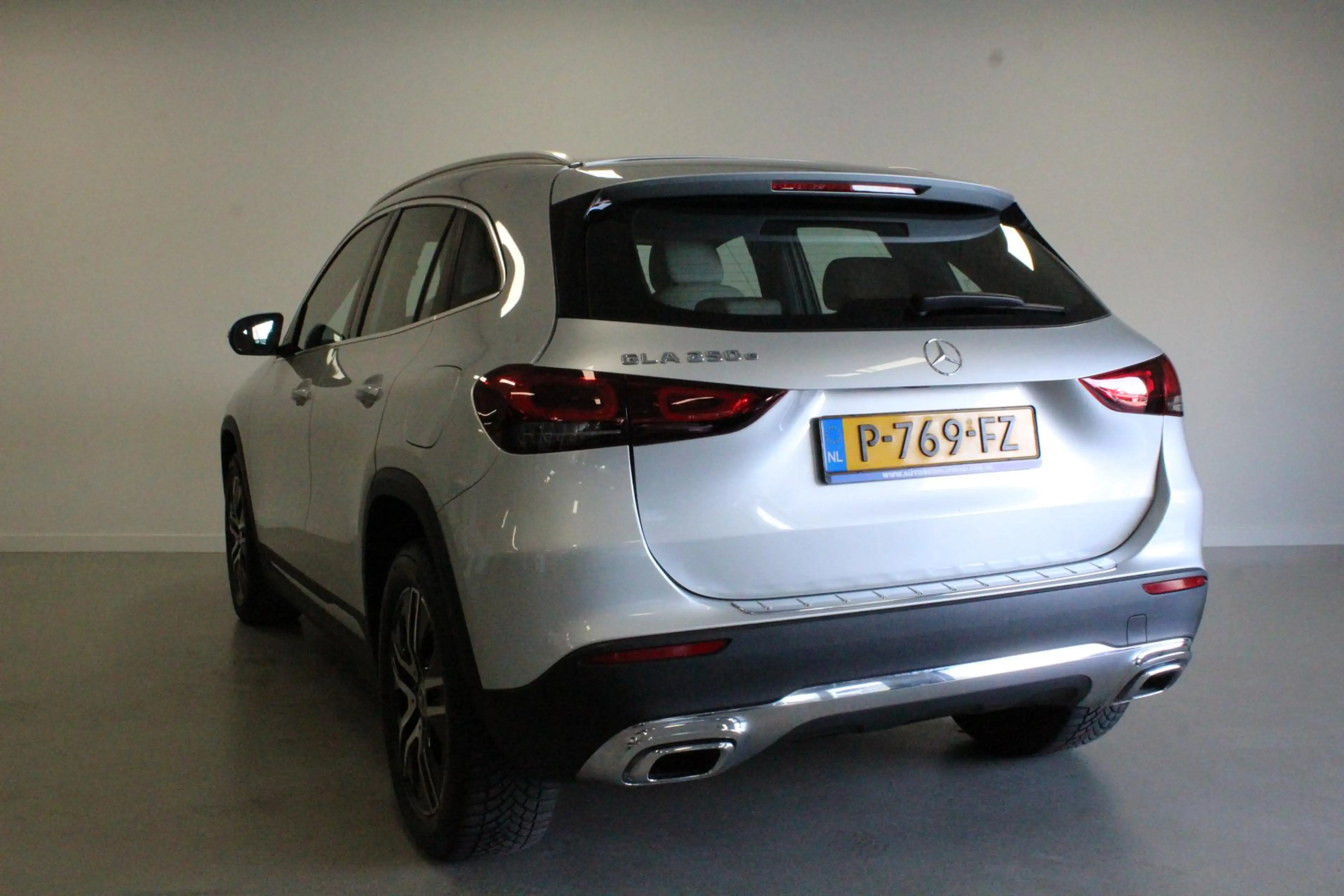 Mercedes-Benz GLA 250 e Progressive | NL-AUTO+N.A.P! | CLIMA | CAMERA | — photo 5