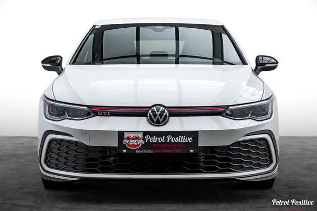 Volkswagen Golf view 9