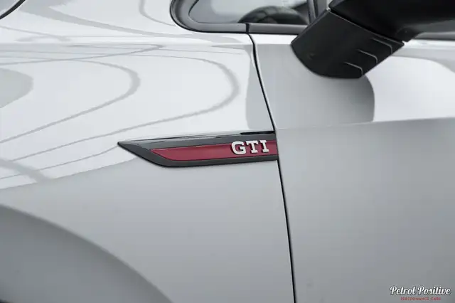 Volkswagen Golf view 15
