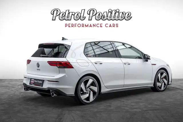 Volkswagen Golf view 6