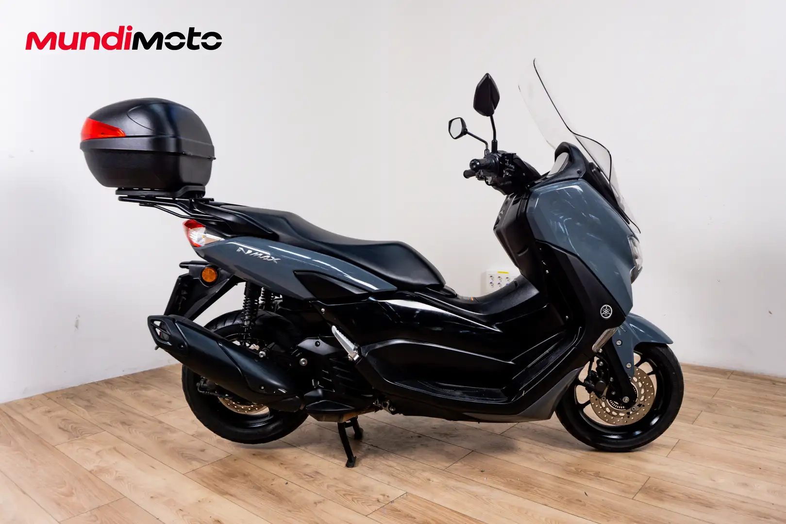 Yamaha NMAX - 1