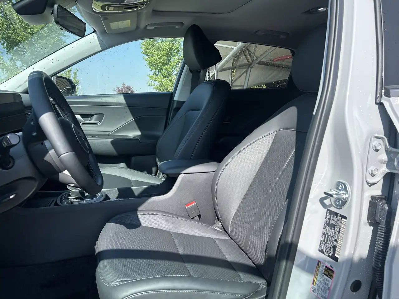 Hyundai KONA снимка Hyundai KONA