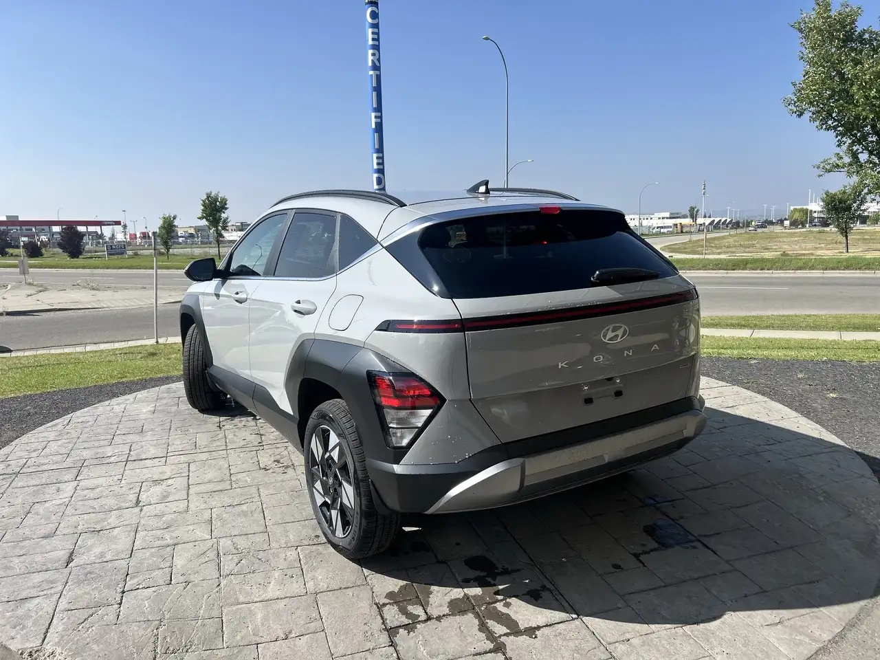 Hyundai KONA снимка Hyundai KONA