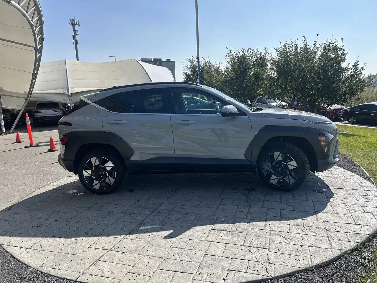 Hyundai KONA снимка Hyundai KONA