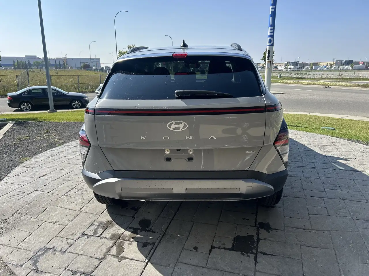 Hyundai KONA снимка Hyundai KONA