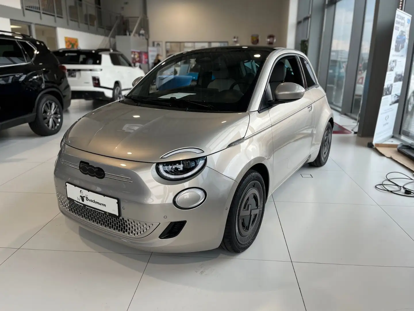 Fiat 500e FIAT 500e Giorgio Armani Collectors Edition 2025 Beige - 1
