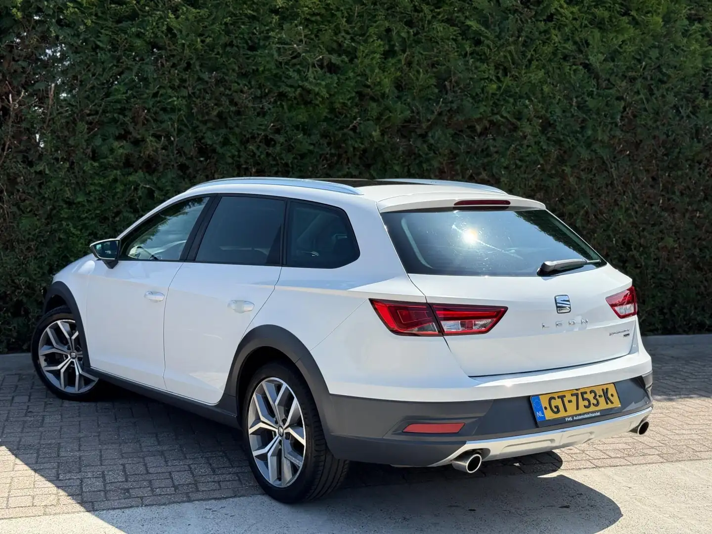 SEAT Leon ST 1.8 TSI X-PERIENCE 4-Drive Camera Panorama Wit - 2
