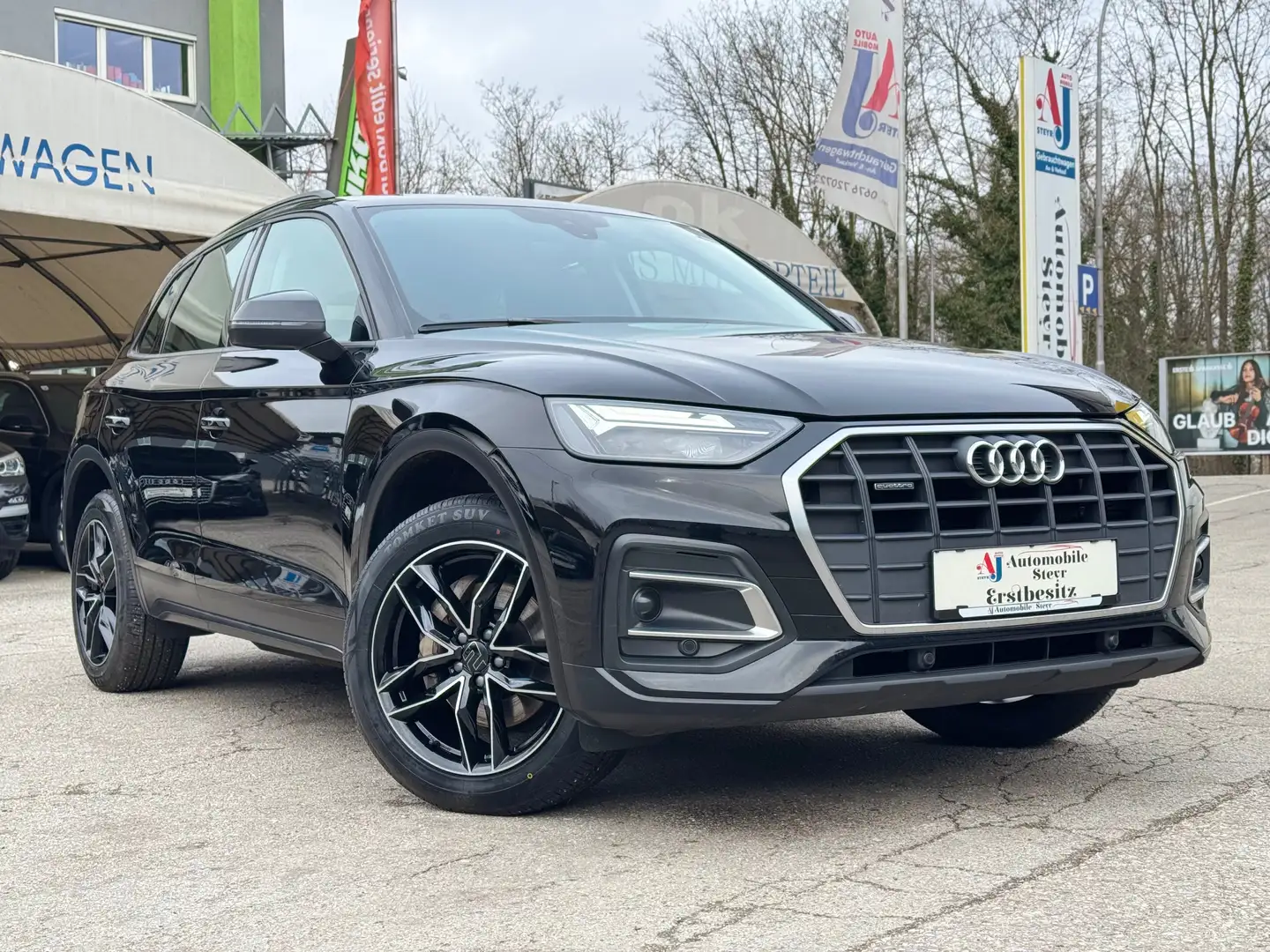 Audi Q5 40 TDI quattro S-tronic+Navi+R-Kamera+LED+AHK Schwarz - 1