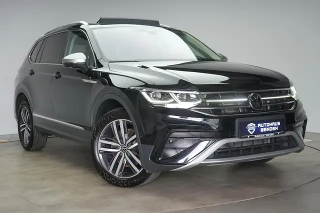 2022 Volkswagen Tiguan Allspace in Black for sale
