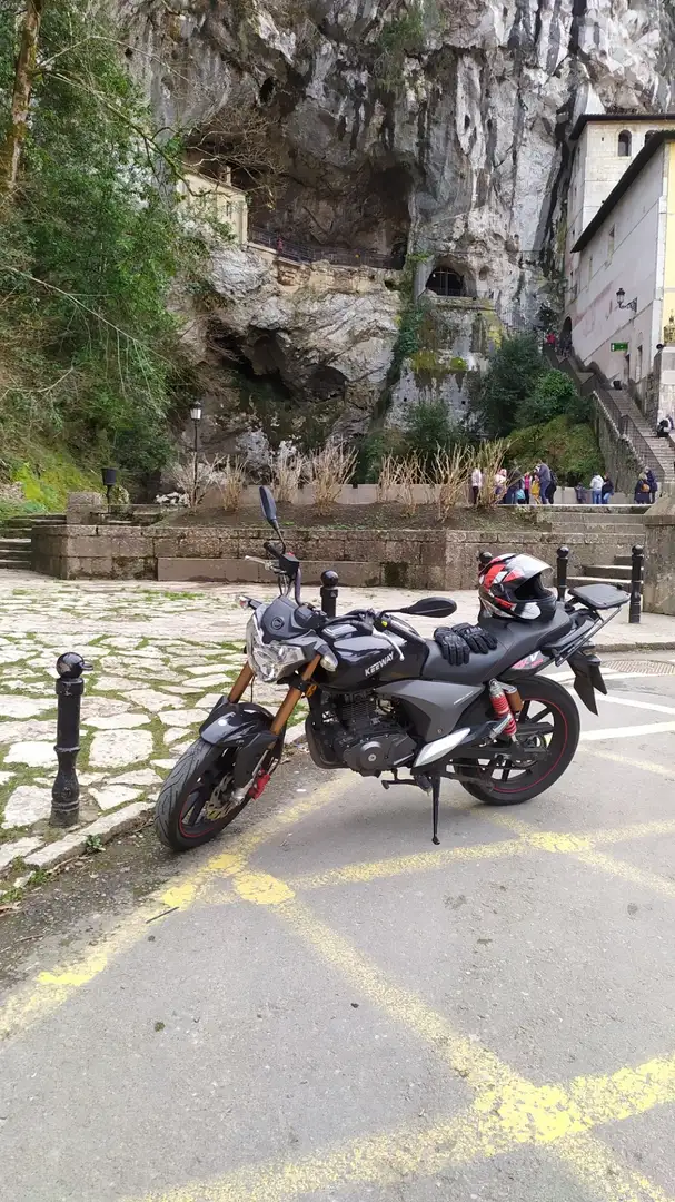 Keeway RKV 125 Benelli Negro - 2