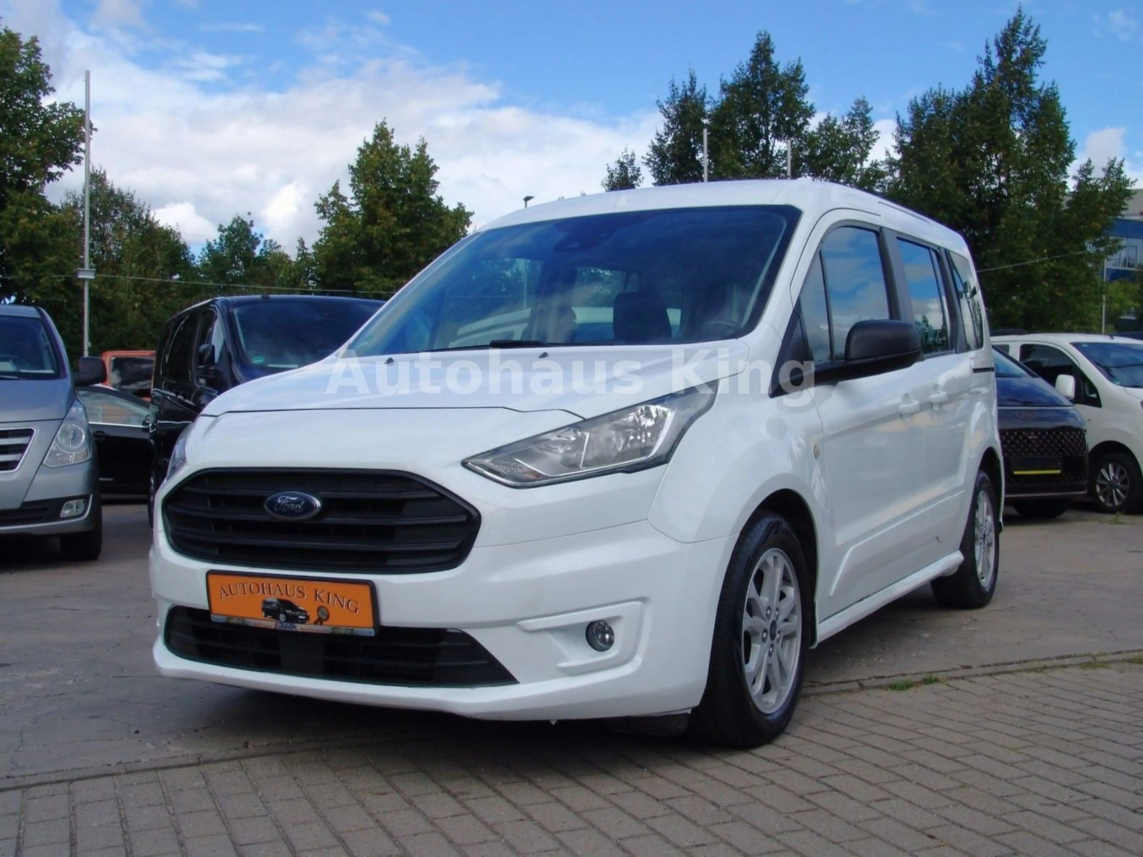Ford Tourneo Connect Trend - NAVI/AUTOM