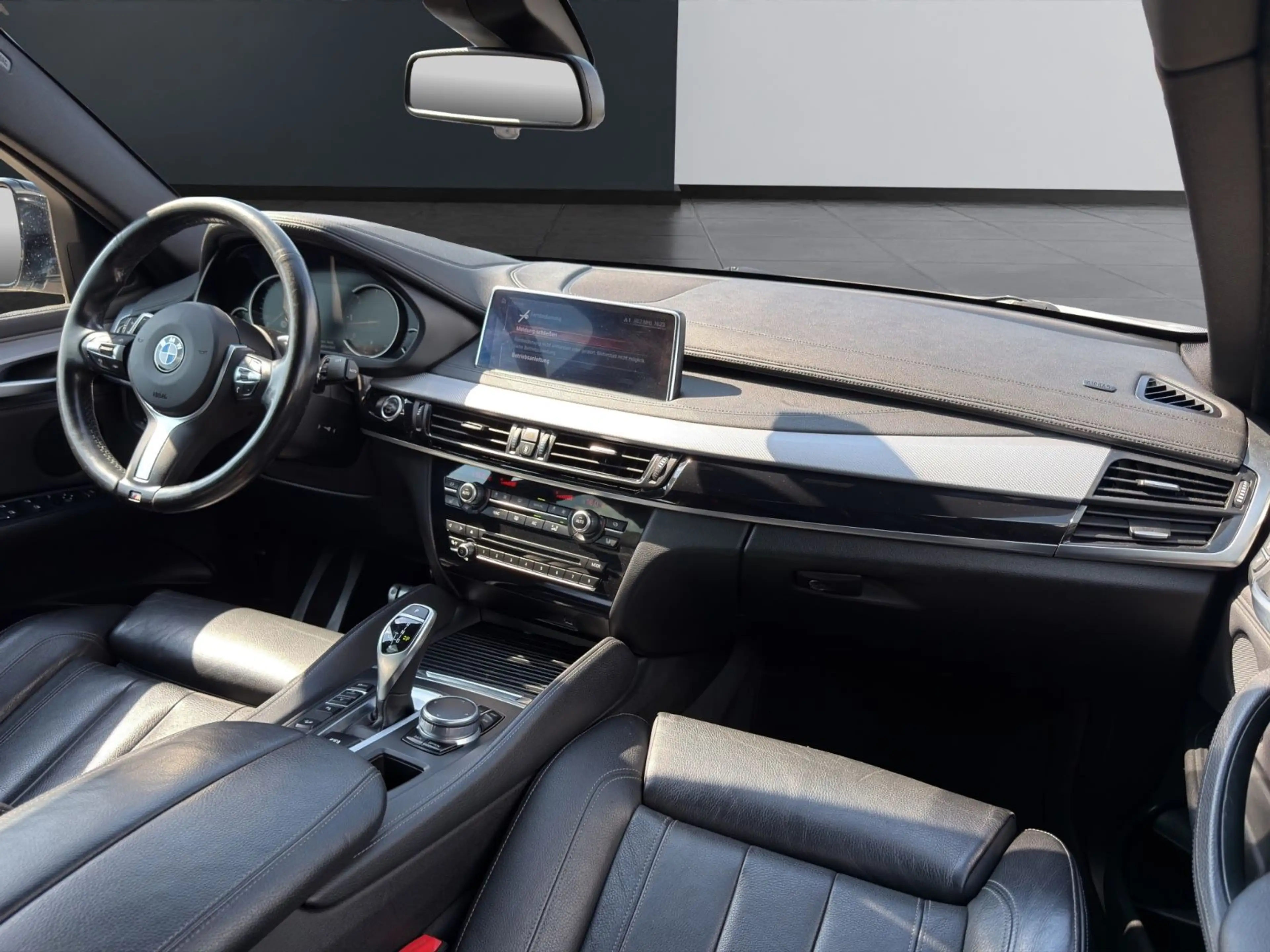 BMW X6 xDrive 40d M-Paket *LED*ACC*H-UP*R-KAM*NAVI* — photo 15