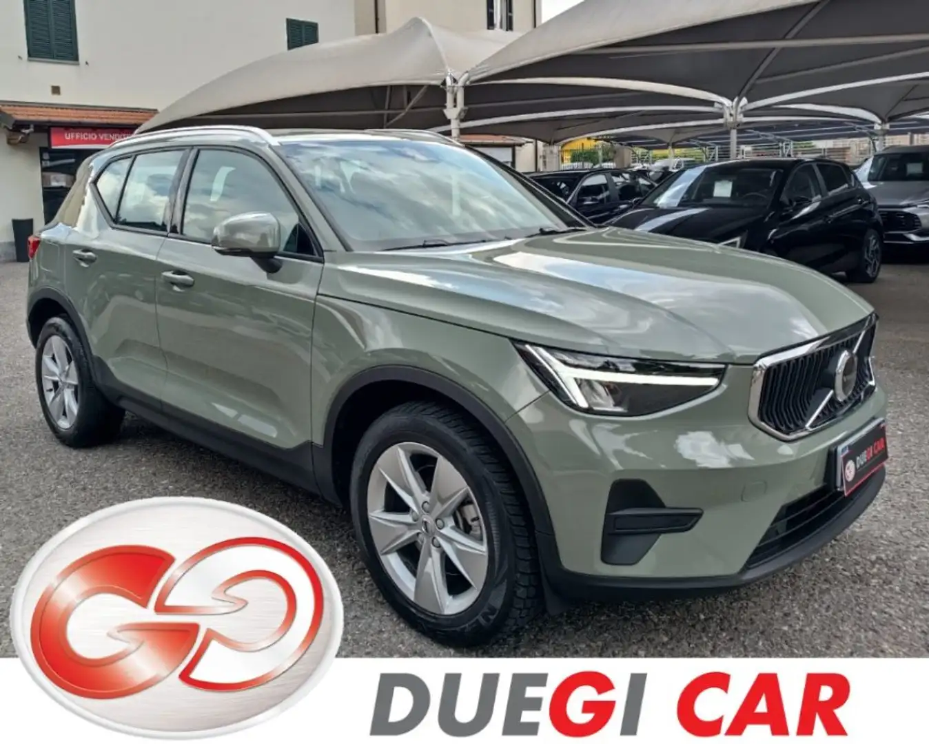 Volvo XC40 B3 automatico Core Verde - 1