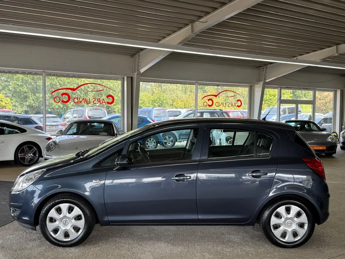 Opel Corsa D Edition 5türig *KLIMA*TÜV bis 06/27* Grijs - 2