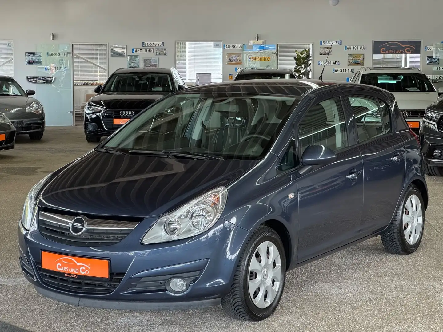 Opel Corsa D Edition 5türig *KLIMA*TÜV bis 06/27* Grijs - 1